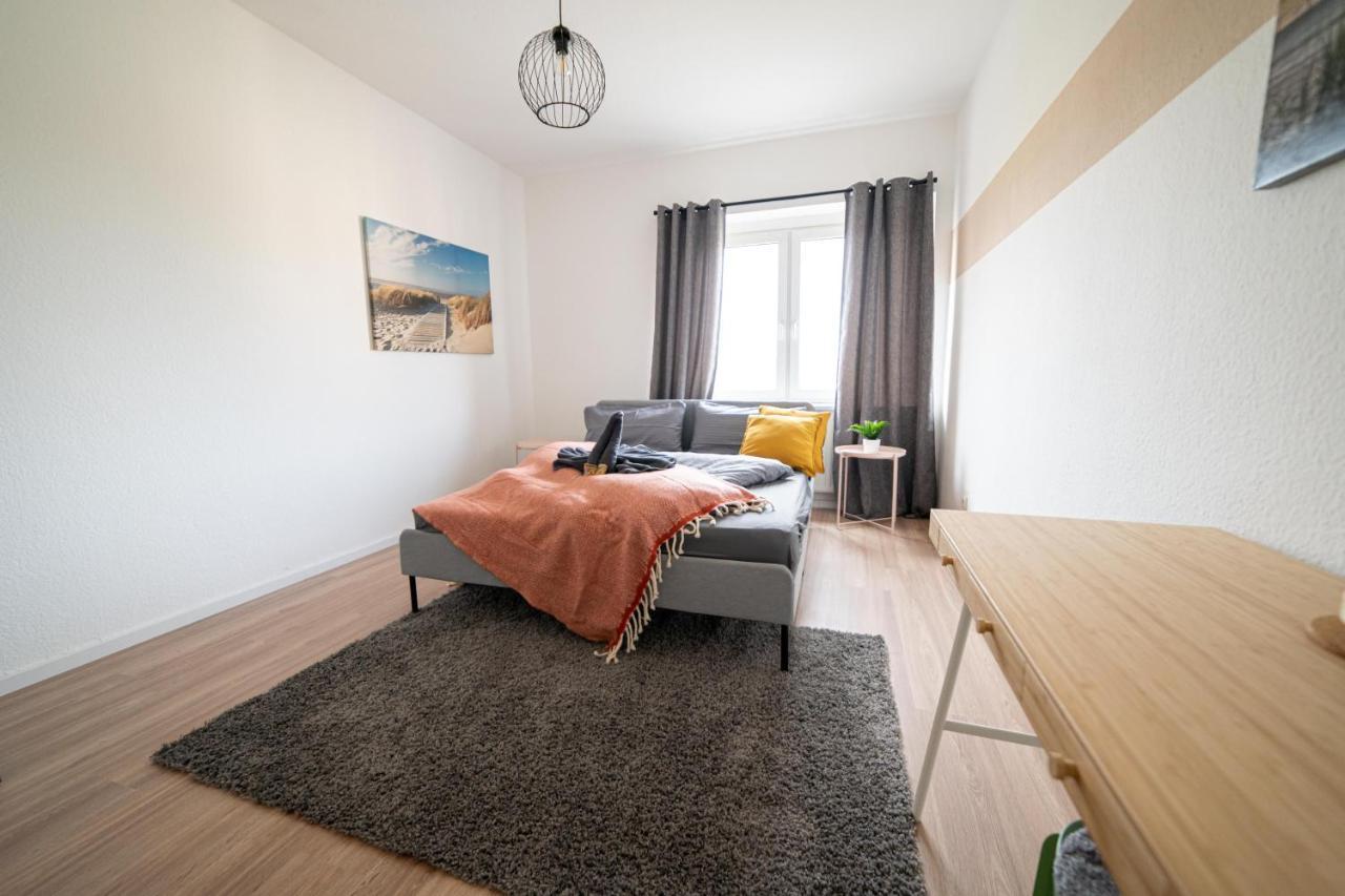 Fullhouse - Zwickau - R85 Apartments - Parking - 3 Beds - Nespresso エクステリア 写真